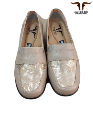 Zapatos para dama color beige elegantes